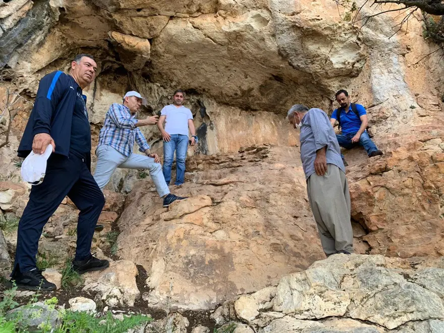 Mersin’de bir mağarada bulunan 8 bin yıllık kaya resimleri koruma altına alınıyor 1