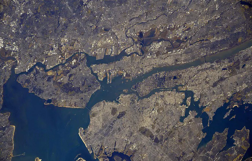 ASTRONOTLARIN GÖZÜNDEN GEZEGENİMİZ 2