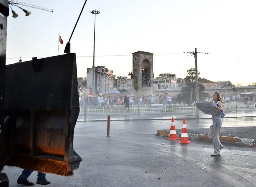 Taksim'de gerginlik 29