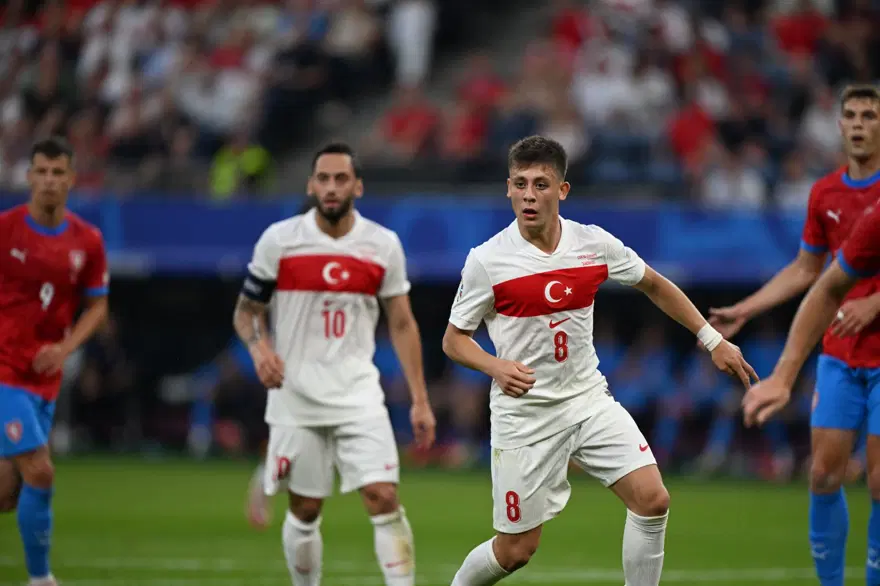 Türkiye, Çekya karşısında kazanarak EURO 2024'te son 16'ya kaldı 15