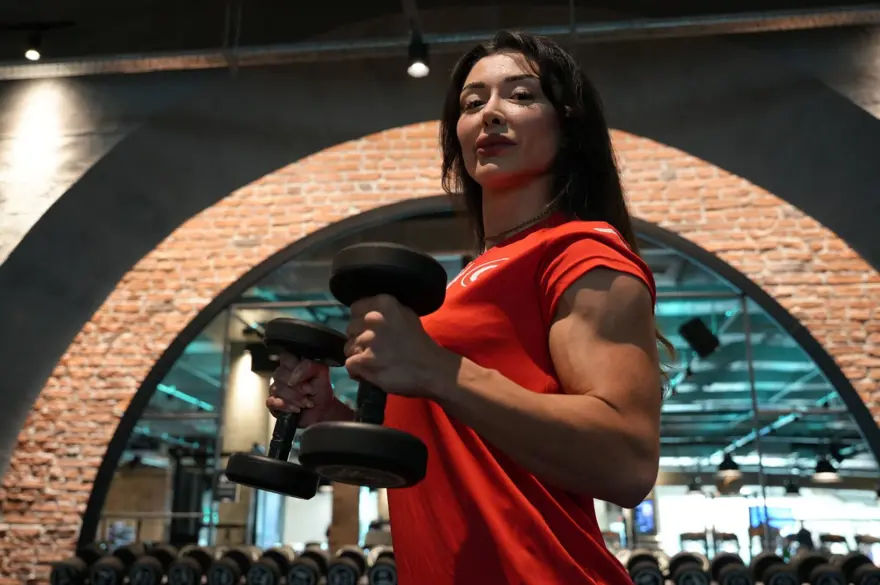 Tavsiye üzerine başlamıştı şimdi Türkiye'yi temsil ediyor:  Başarısıyla dikkat çekti 6