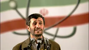 Ahmedinejad düğmeye bastı