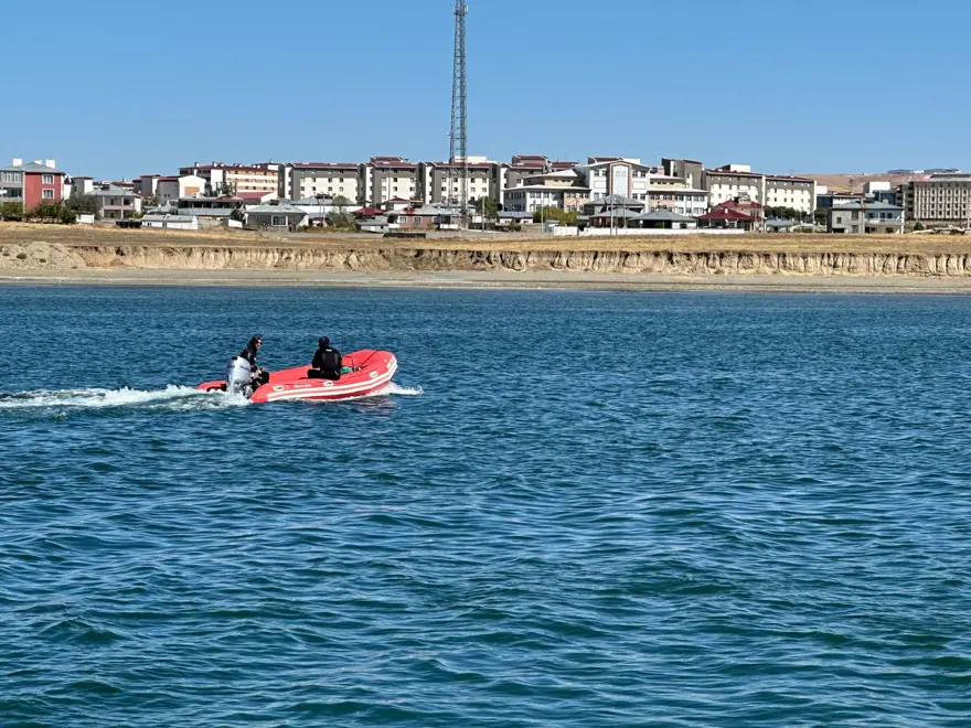 Üniversiteli Rojin nerede? Cep telefonu ve kulaklığıbulundu, genç kızdan haber yok 1