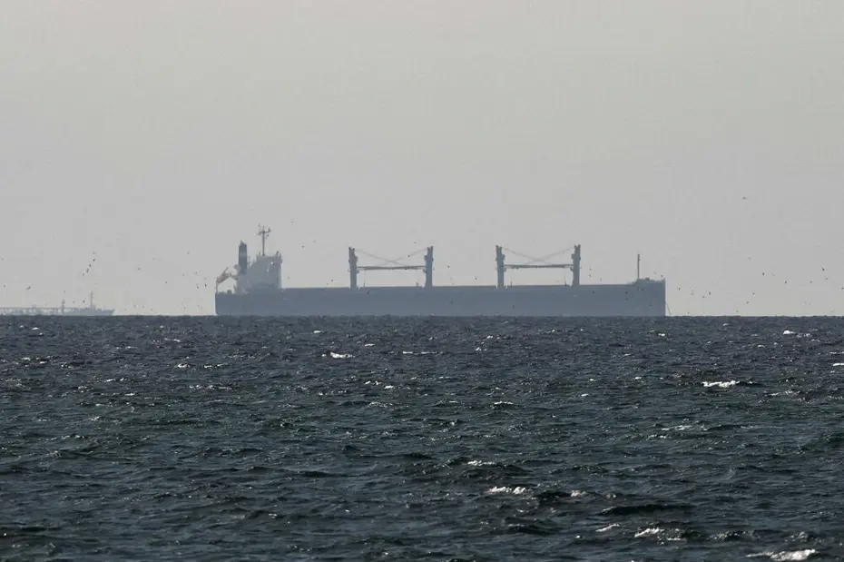 Hürmüz'de son durum: Bir tanker daha vuruldu