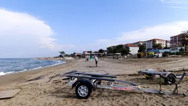 Eylül gelince Karasu sahilleri boşaldı