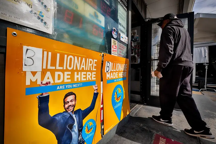 Mega İkramiye'de zor karar: Tek seferde 549 milyon mu, 30 yılda 1 milyar dolar mı? 5
