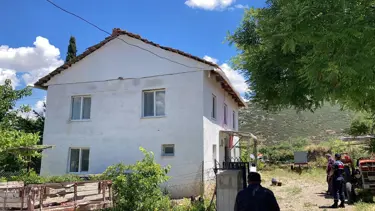 Yalnız yaşayan yaşlı kadın evinde ölü bulundu