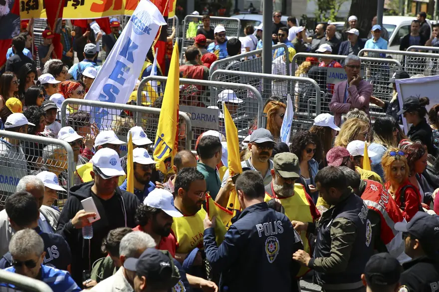 Bakırköy'de 1 Mayıs coşkusu 8