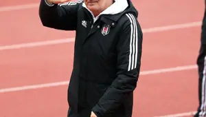 Beşiktaş Teknik Direktörü Şenol Güneş: Altın çamurda da olsa altındır
