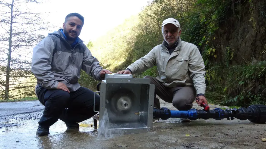 Köyde faturasız elektrik dönemi: Sudan kendi elektriklerini ürettiler 