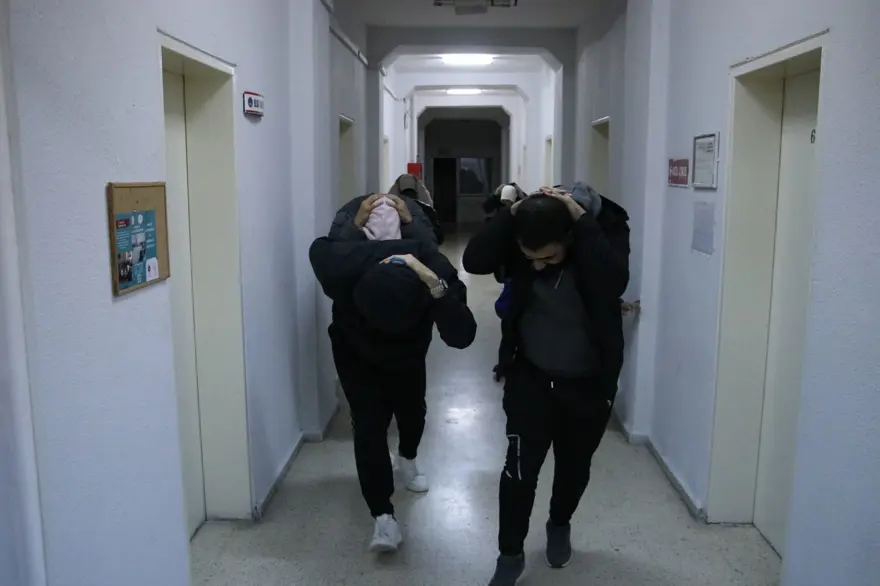 KYK yurtlarında eş zamanlı deprem tatbikatı 54