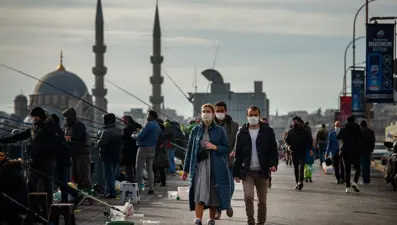 Omicron şubatın ilk haftalarında pik yapacak