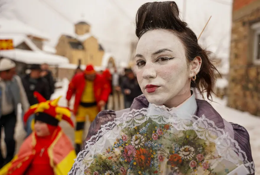 İŞTE KARNAVALDAN RENKLİ GÖRÜNTÜLER 11