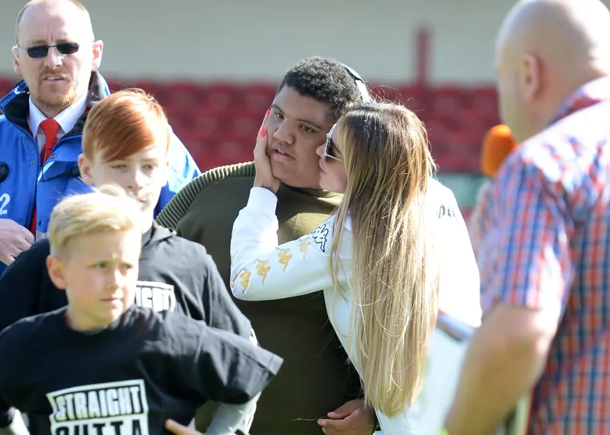 Oğlunu bakımevine bırakacak Katie Price: Bu onun için bir şans 1