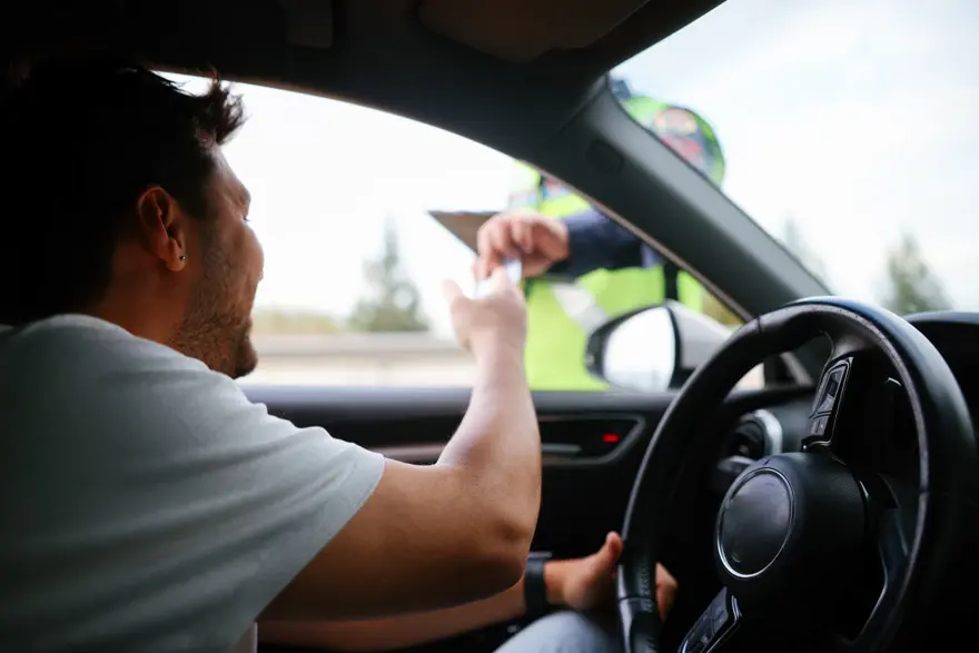 Yeni trafik cezaları 2025: Trafik cezası artıyor mu, ne kadar oluyor? Karayolları Trafik Kanununda yapılan değişiklikler 3