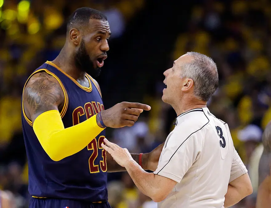 Golden State Warriors bir adım önde 7