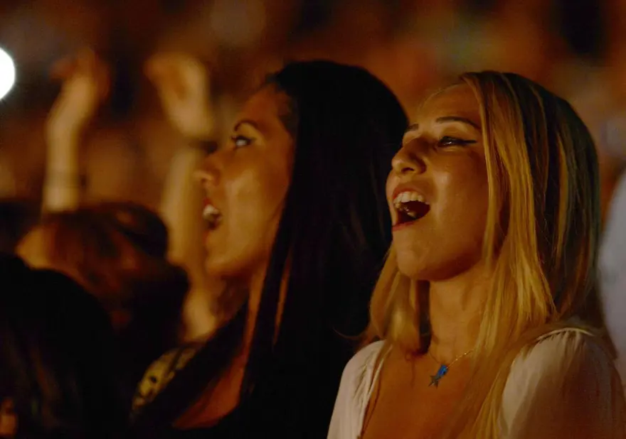 Tarkan Açıkhava'da türkü söyledi 4 Tarkan Açıkhava'da türkü söyledi 4