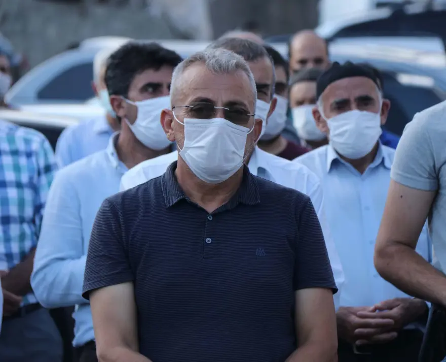 Hüzünlü veda: Pınar Gültekin son yolculuğuna uğurlandı 8