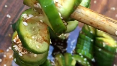 İzlanda'da salatalık kıtlığı: TikTok sorumlu tutuldu