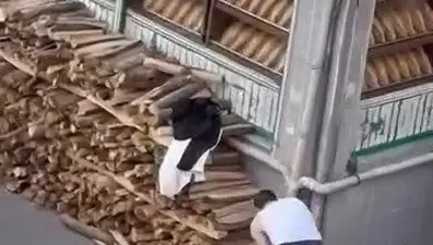 İstanbul'da odunlu bıçaklı meydan savaşı: Beş yaralı