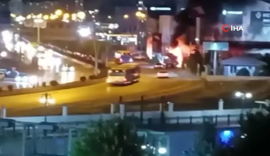 Ankara’da akaryakıt istasyonunda korku dolu anlar: Otomobilalev alev yandı 1
