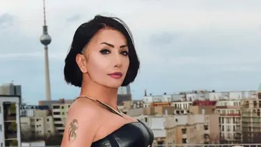 Rojin yönetmen oluyor