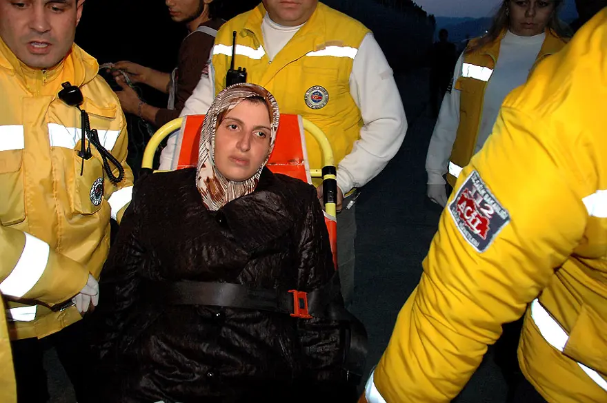 Yük gemisiyle 3 günde kurtuldular 17