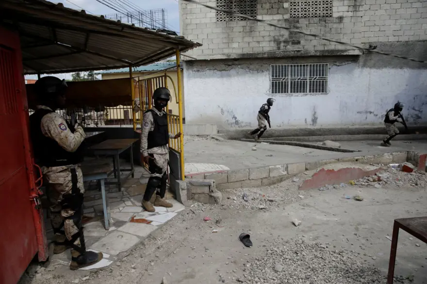 Haiti'de hükümet karşıtı protestolar şiddet olaylarına sahne oluyor 2