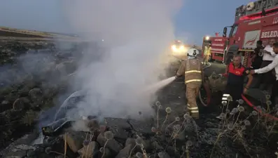 Seyir halinde alev alan cipin sürücüsü öldü