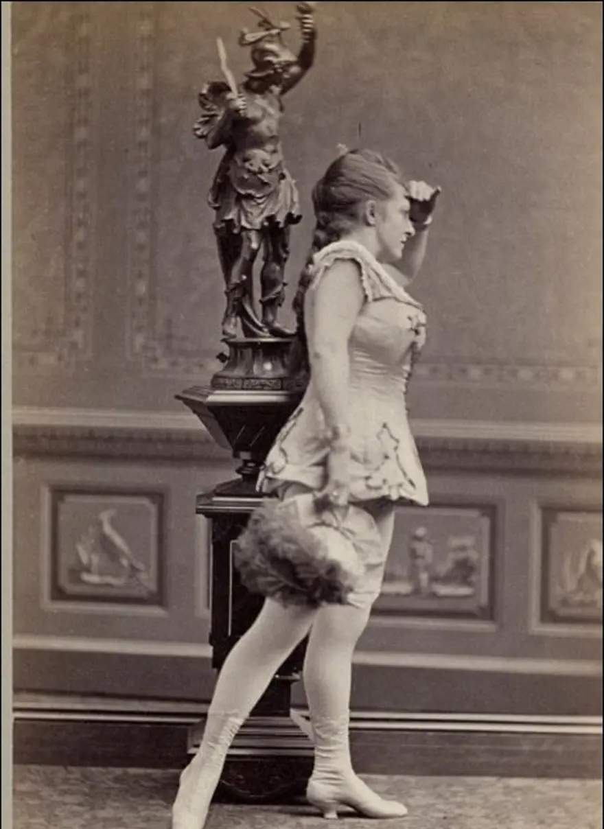 Burlesk dansının 1890'lardaki temsilcileri 34