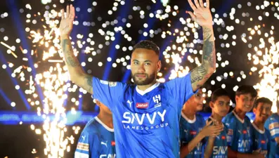 Neymar, görkemli törenle Al Hilal taraftarıyla buluştu