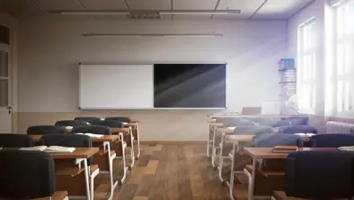 Çürük özel okula parayla "sağlam" raporu