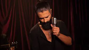 Koray Avcı'dan yeni albüm: Senin İçin Değer