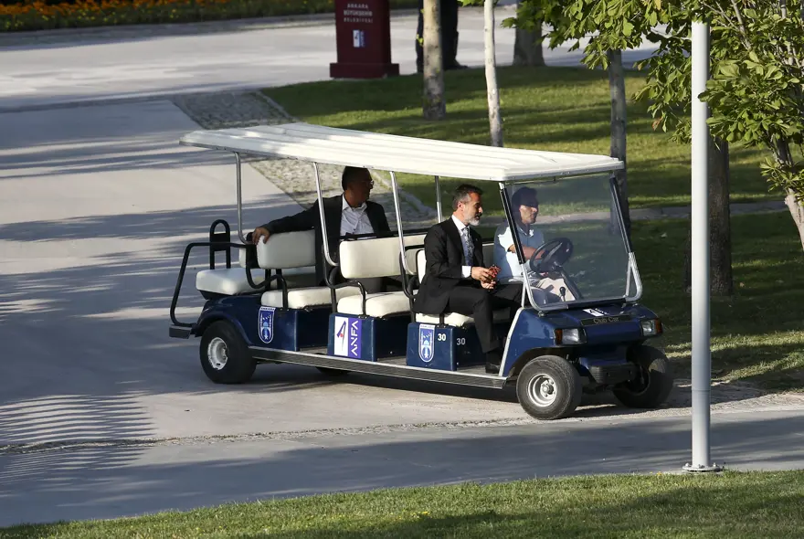 AK Parti kuruluşunun 16. yıl dönümünü kutladı 8