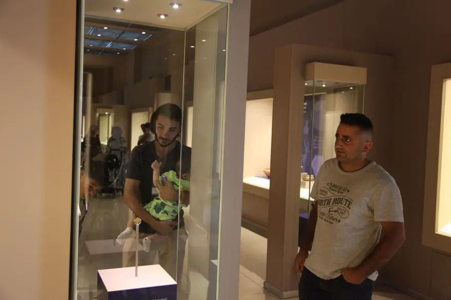 Sultan Alparslan dönemine ait altın sikke Ahlat Müzesi'nde 8