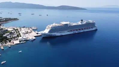 Dev kruvaziyer İstanbul'a yanaştı: 5 bin kişi kapasiteli Suudi gemisi Galataport'u ana liman seçti