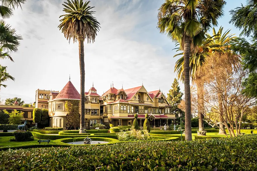 hayalet hikayeleri, perili evler, hayaletli evler, gizemli yerler, gizemli evler 14