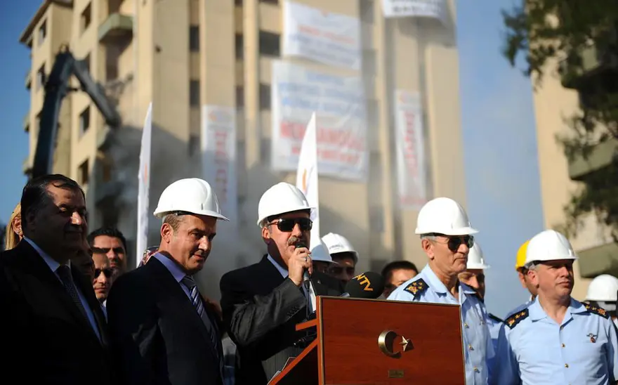 Kentsel dönüşüm başladı 32