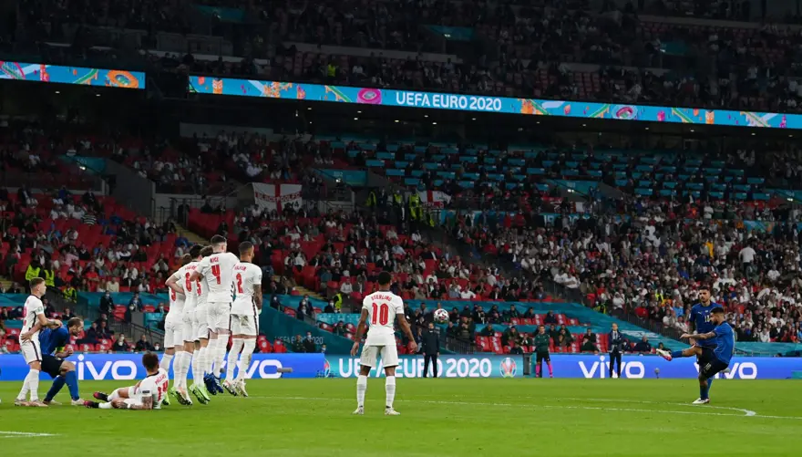 EURO 2020'de şampiyon İtalya 27