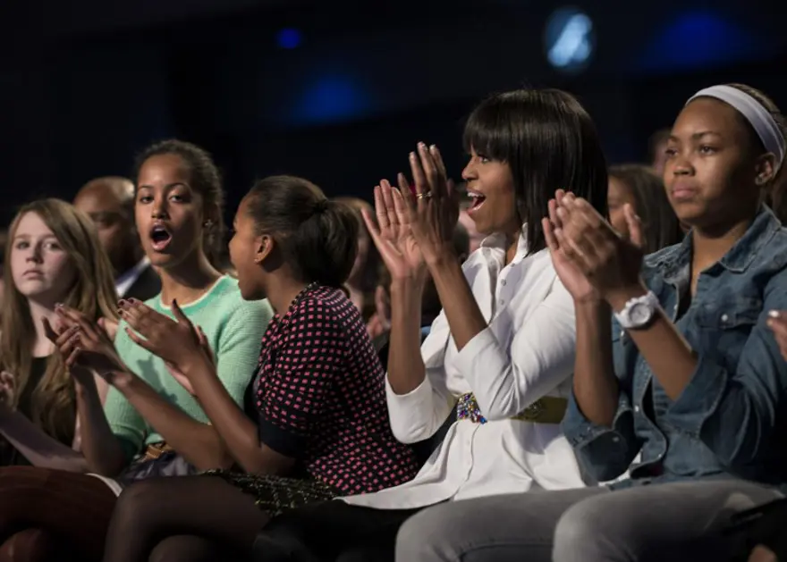 Yemin töreni öncesi sahnede bir yıldız 12 Yemin töreni öncesi sahnede bir yıldız 12