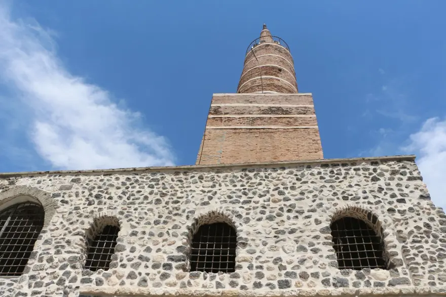 860 yıllık tarihi Cizre Ulu Camisi'ne restorasyon 10