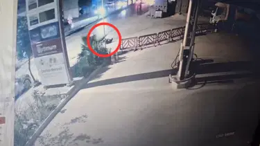 Eski kocasını sokakta ayağından vurdu