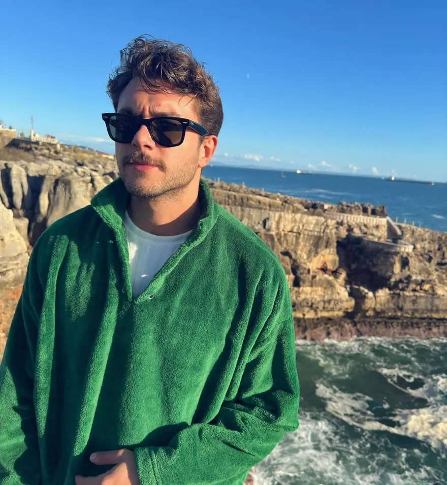 Onur Seyit Yaran ablasının iddiaları sonrası sessizliğini bozdu 2 Onur Seyit Yaran ablasının iddiaları sonrası sessizliğini bozdu 2