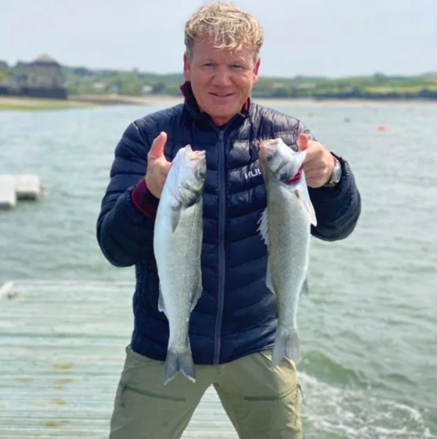 Ünlü şef Gordon Ramsay'a karantinada balık tutma tepkisi 
