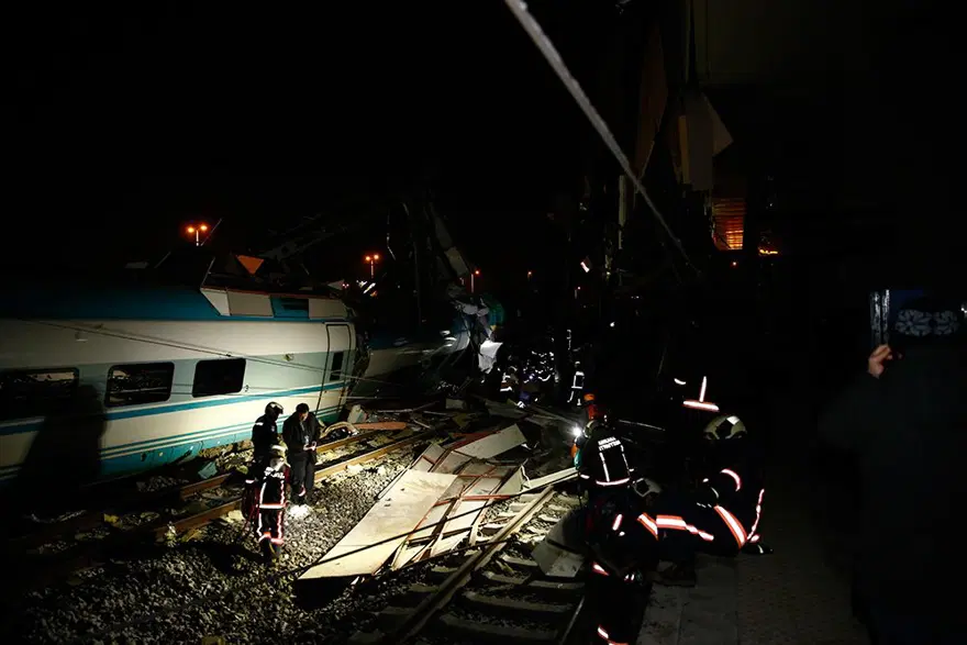 Ankara'da tren kazası: 9 kişi öldü, 84 kişi yaralandı 26