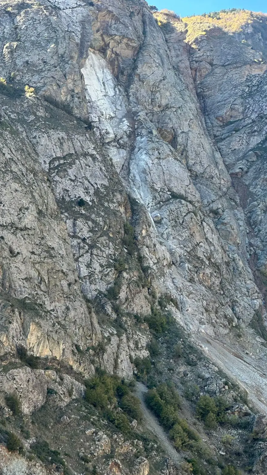 OKUL TATİL EDİLDİ 2 OKUL TATİL EDİLDİ 2