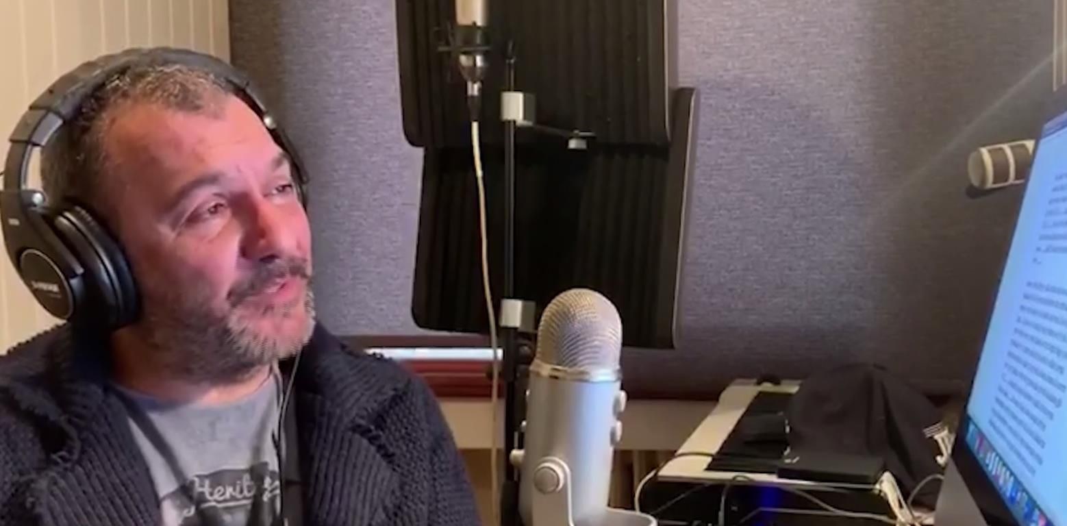 DJ'ler evden yayına geçti, "Evde kal" dedi