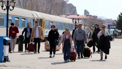 İranlı turistler Nevruz'da Van'a akın edecek