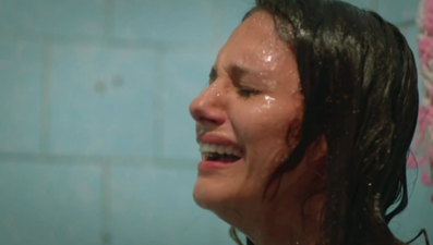 Ateşböceği'nde 'Seksendört'ten Yorma şarkısı (9. yeni bölüm)