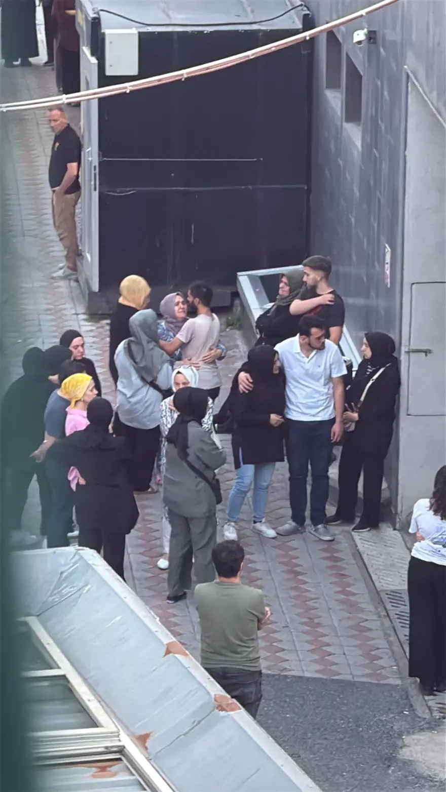 İstanbul'da 3 aylık bebeğin şüpheli ölümü: Soruşturma başlatıldı 4 İstanbul'da 3 aylık bebeğin şüpheli ölümü: Soruşturma başlatıldı 4